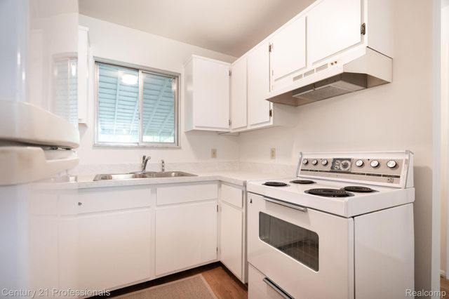 5959 ALAN 56, Brighton Township, MI 48116