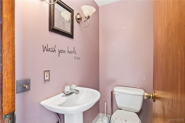 105 Patricia Drive, Tonawanda, NY 14150