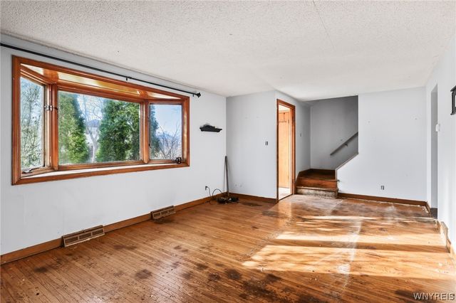 105 Patricia Drive, Tonawanda, NY 14150