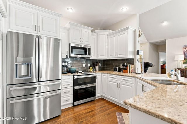 5608 Shell Road Village Drive, Wilmington, NC 28403