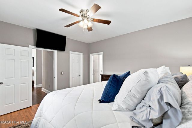 5608 Shell Road Village Drive, Wilmington, NC 28403