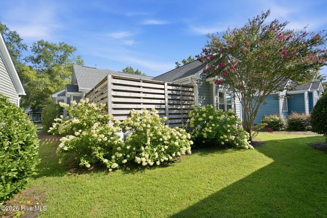 5608 Shell Road Village Drive, Wilmington, NC 28403