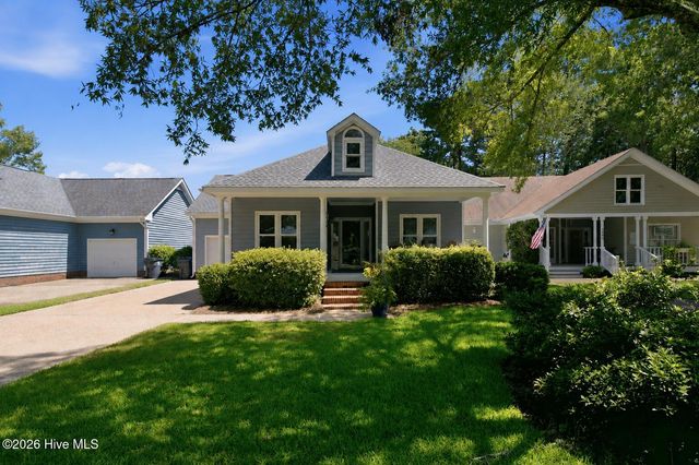 5608 Shell Road Village Drive, Wilmington, NC 28403