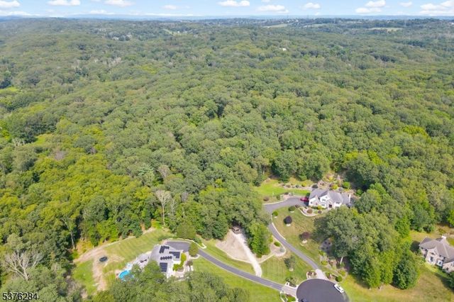 51 Paulinskill Lake Rd, Fredon Twp., NJ 07860