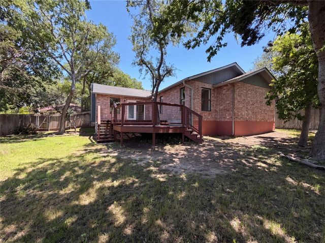 1111 N Riviera CIR, Cedar Park, TX 78613