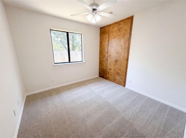 1111 N Riviera CIR, Cedar Park, TX 78613