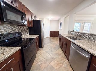 1111 N Riviera CIR, Cedar Park, TX 78613