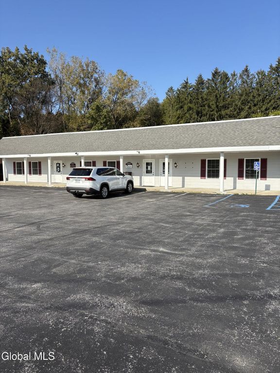 763 Saratoga Road, Glenville, NY 12027