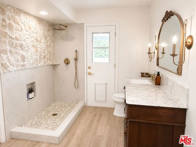 31383 Overcrest Drive, Redlands, CA 92374