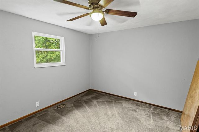 3 Hilldale Drive, Belleville, IL 62223
