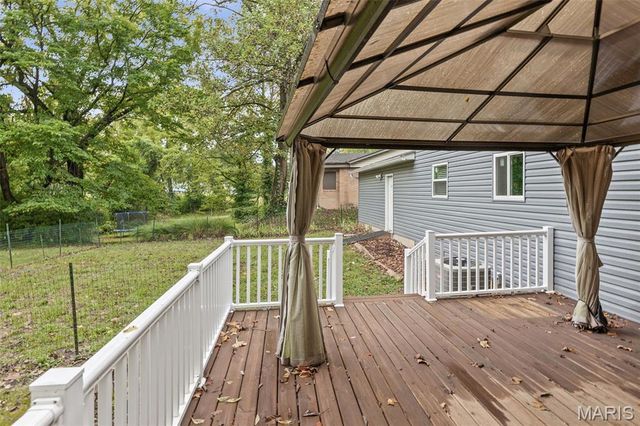 3 Hilldale Drive, Belleville, IL 62223