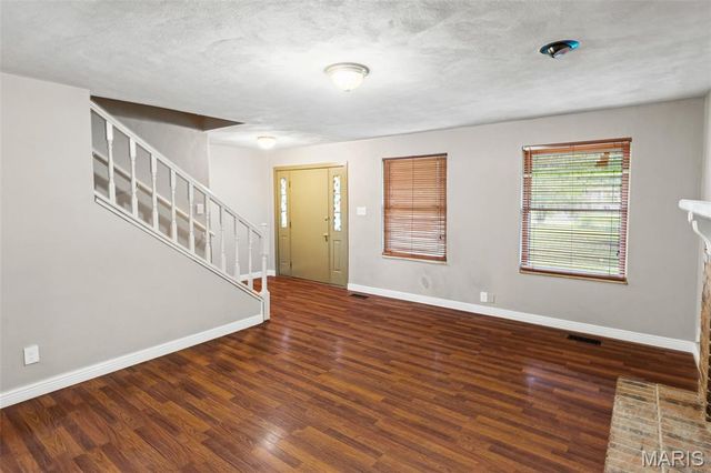 3 Hilldale Drive, Belleville, IL 62223