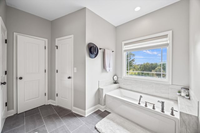 343 Mabry School Rd, Cookeville, TN 38501