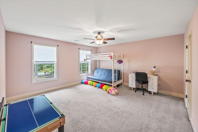 343 Mabry School Rd, Cookeville, TN 38501