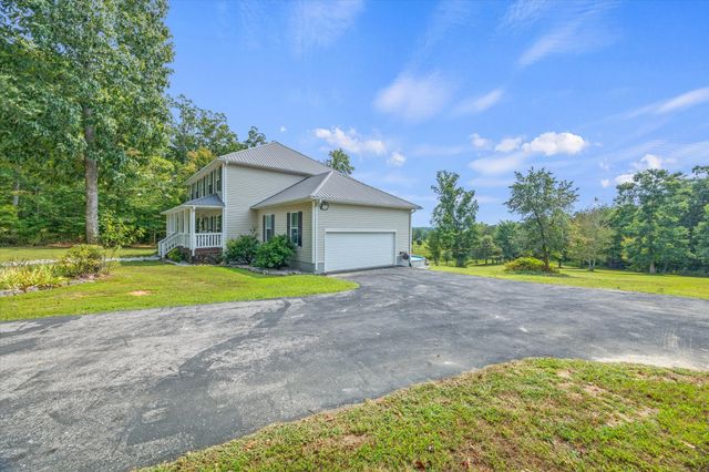 343 Mabry School Rd, Cookeville, TN 38501