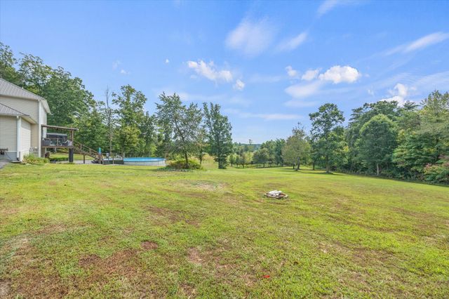 343 Mabry School Rd, Cookeville, TN 38501