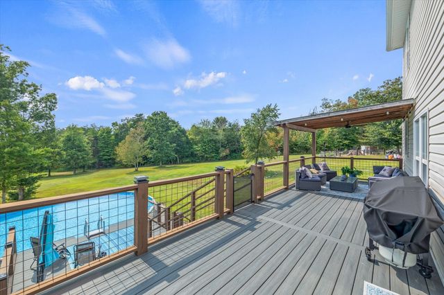 343 Mabry School Rd, Cookeville, TN 38501