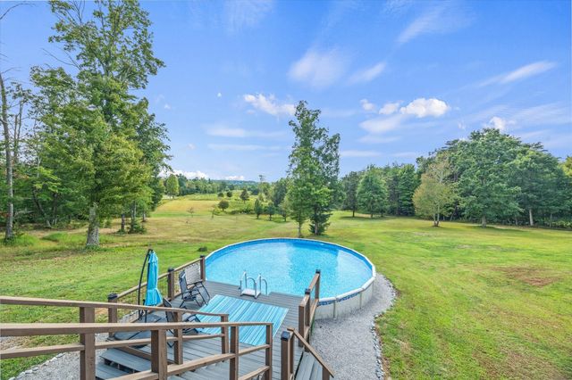 343 Mabry School Rd, Cookeville, TN 38501