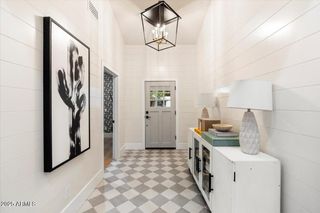 8014 E Del Tesoro Drive, Scottsdale, AZ 85258