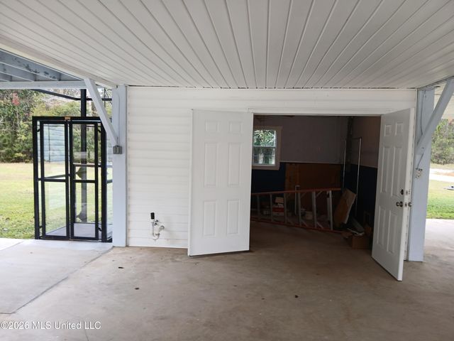 15003 Ponotoc Drive, Kiln, MS 39556