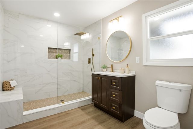 934 S Donna Beth, West Covina, CA 91791