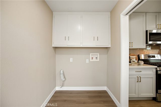 934 S Donna Beth, West Covina, CA 91791