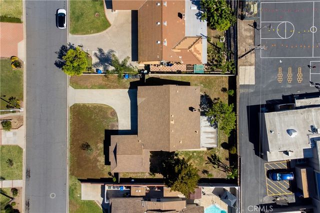 934 S Donna Beth, West Covina, CA 91791