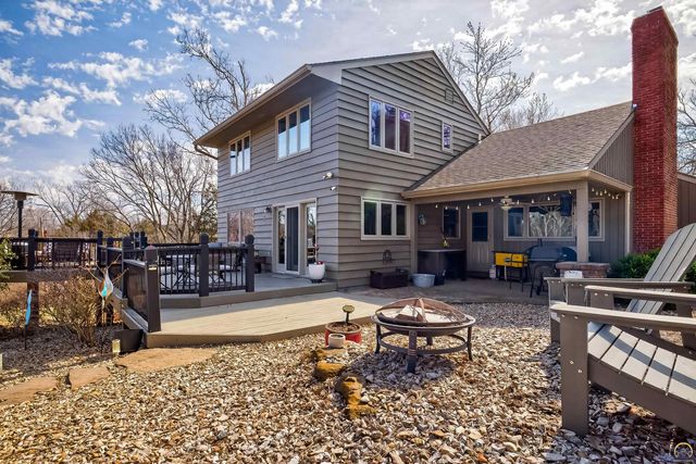 5934 SW 47th ST, Topeka, KS 66610