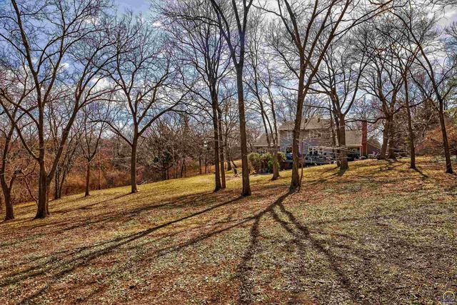 5934 SW 47th ST, Topeka, KS 66610