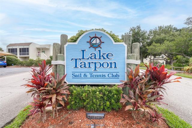 90 S HIGHLAND AVENUE 110, Tarpon Springs, FL 34689
