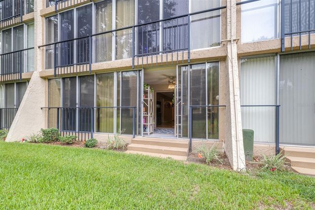 90 S HIGHLAND AVENUE 110, Tarpon Springs, FL 34689