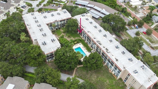 90 S HIGHLAND AVENUE 110, Tarpon Springs, FL 34689