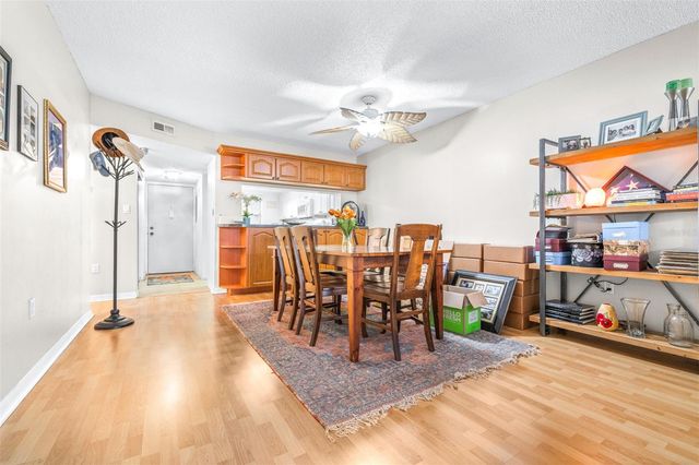 90 S HIGHLAND AVENUE 110, Tarpon Springs, FL 34689