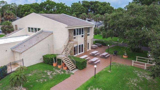 90 S HIGHLAND AVENUE 110, Tarpon Springs, FL 34689