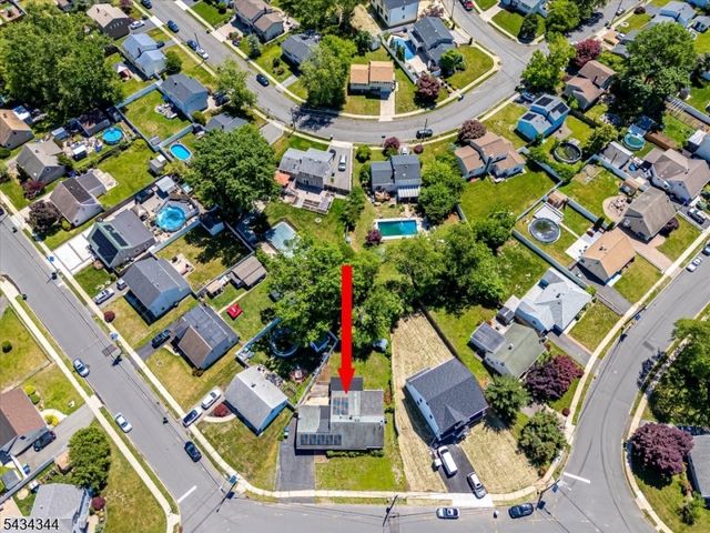 15 Markham Rd, Edison Twp., NJ 08817