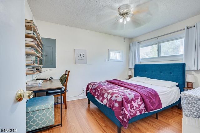 15 Markham Rd, Edison Twp., NJ 08817