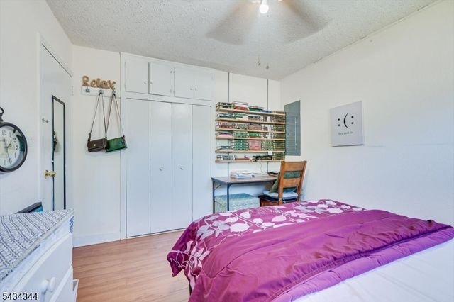 15 Markham Rd, Edison Twp., NJ 08817