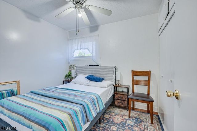 15 Markham Rd, Edison Twp., NJ 08817