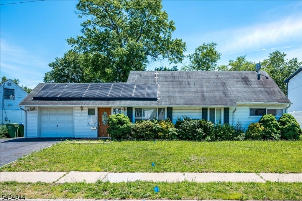 15 Markham Rd, Edison Twp., NJ 08817