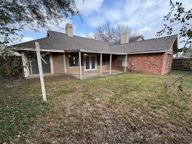 10423 Sand Pass Lane, Houston, TX 77064