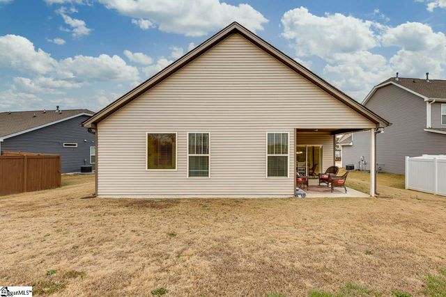 18 Forest Ridge Way, Greenville, SC 29617