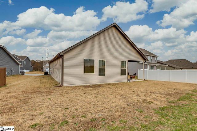 18 Forest Ridge Way, Greenville, SC 29617