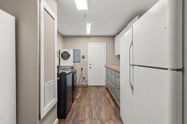 1011 Hermosa Drive, Central Point, OR 97502