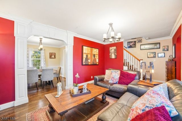 188 N Livingston Ave, Livingston Twp., NJ 07039