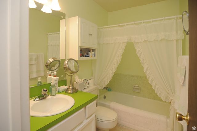 1167 N DEERFIELD DR, Centerville, UT 84014