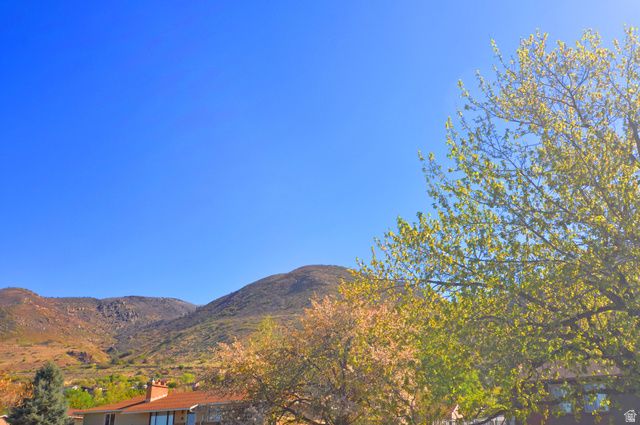 1167 N DEERFIELD DR, Centerville, UT 84014