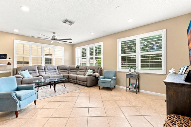 9035 Silver Glen Way, Lake Worth, FL 33467