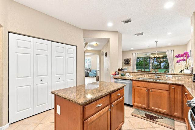 9035 Silver Glen Way, Lake Worth, FL 33467