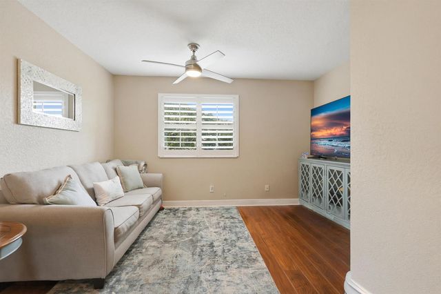 9035 Silver Glen Way, Lake Worth, FL 33467