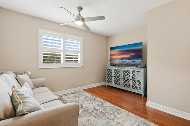 9035 Silver Glen Way, Lake Worth, FL 33467